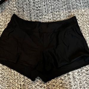 Women’s black swim short, Sz 14W
